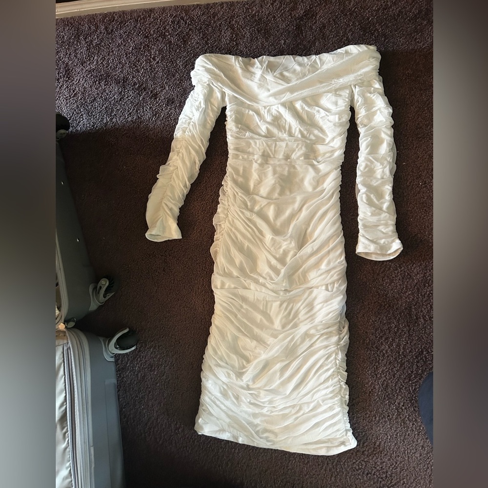 White rouched midi dress